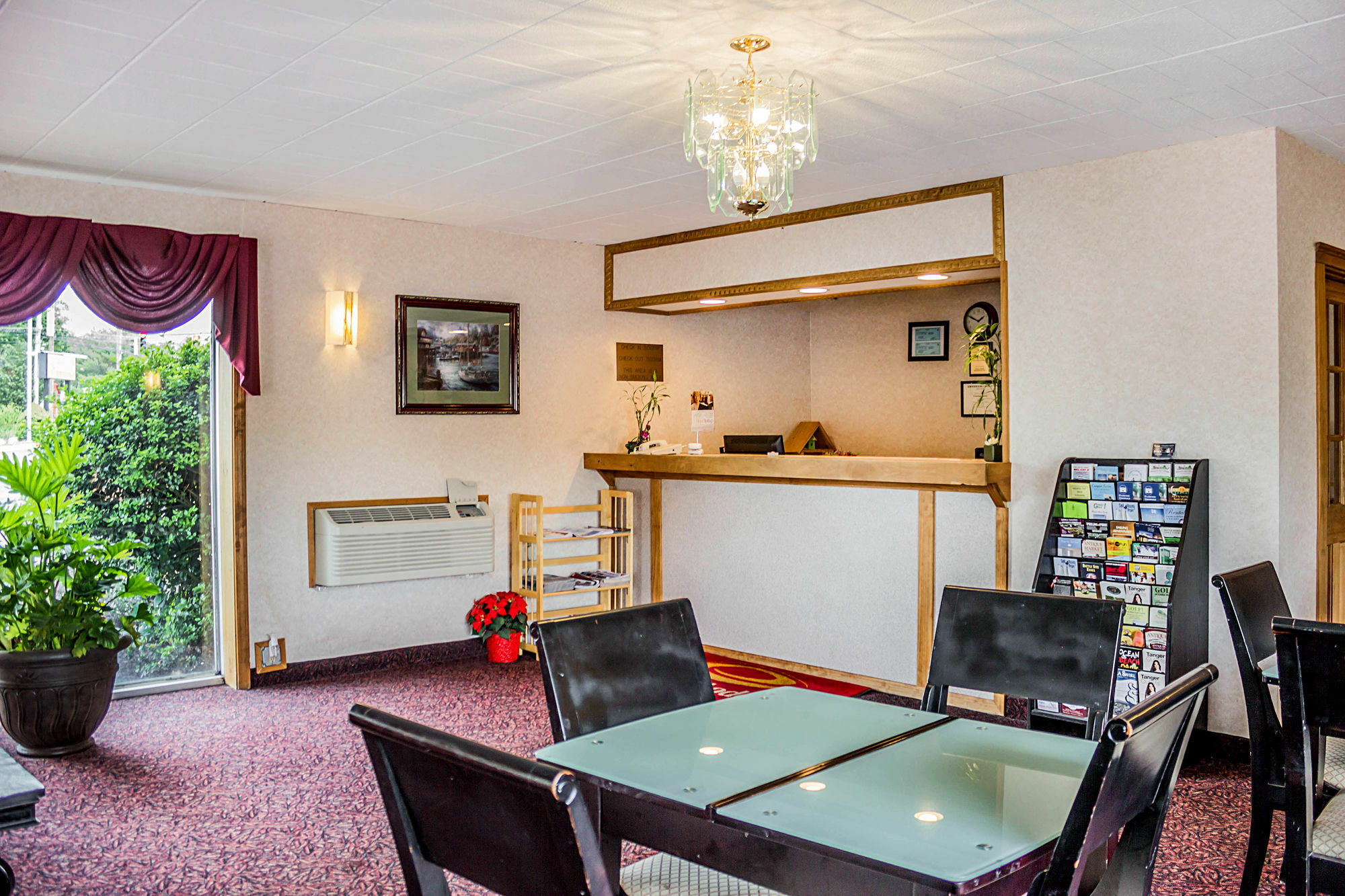 Rodeway Inn Mystic Bagian luar foto
