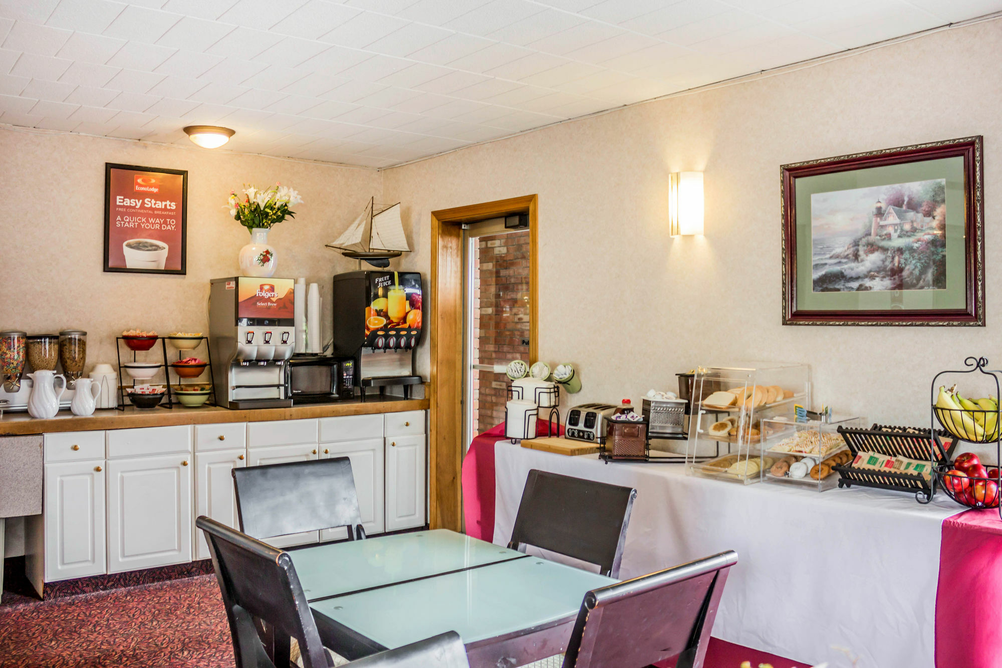 Rodeway Inn Mystic Bagian luar foto