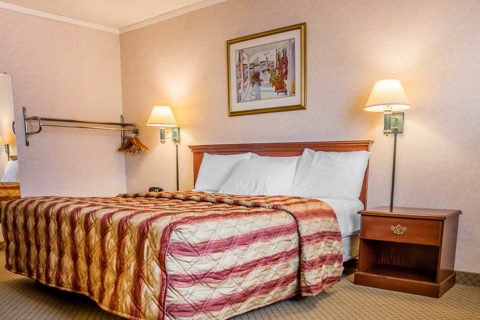Rodeway Inn Mystic Bagian luar foto